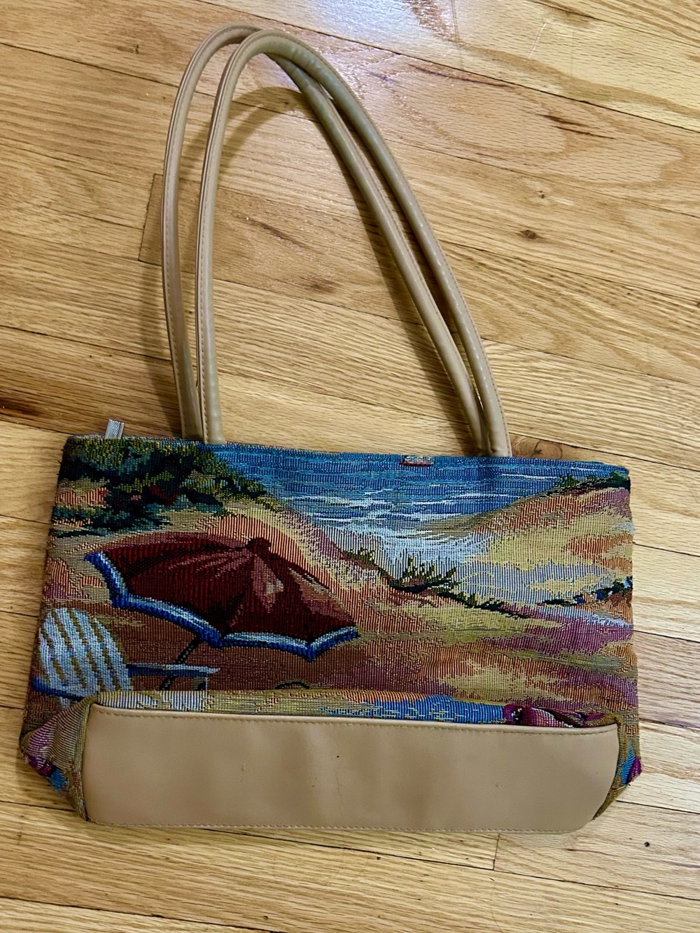 Beach Scene Tapestry Tote Bag in Beige and Multicolor
